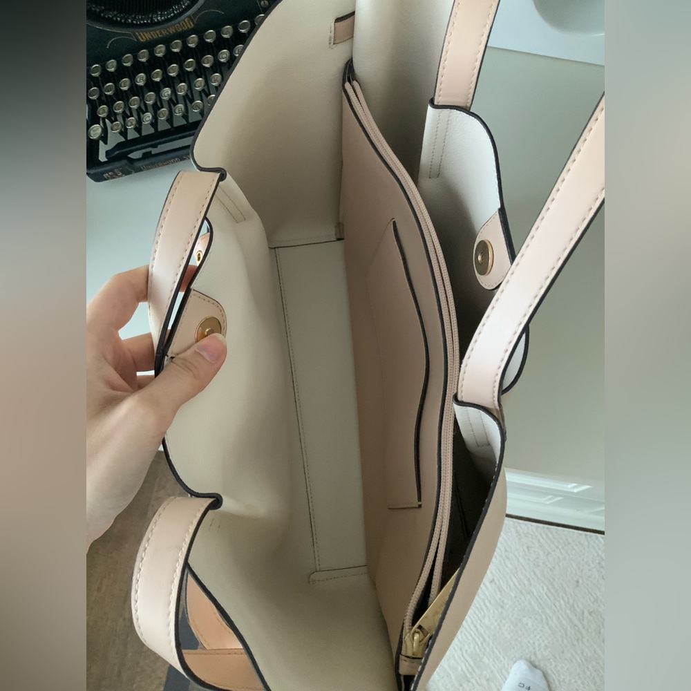 Michael KORS Emilia Large EW Leather Powder Tan Colour Tote Shoulder Purse New - Picture 13 of 16
